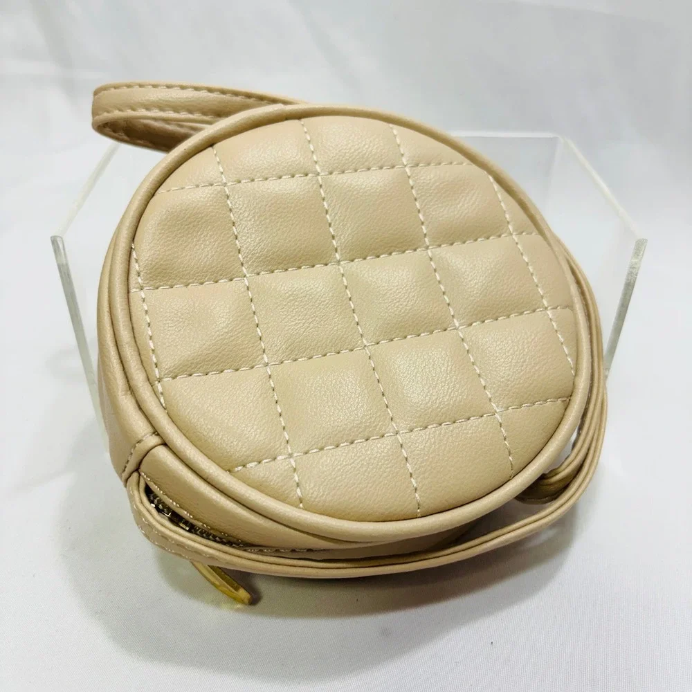 Kids Quilted Faux Leather Round Wristlet Bag Beige Tan Circular Zip Pouch Purse